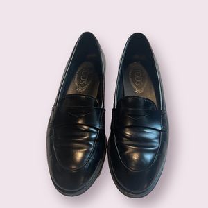 Tod’s Made in Italy Genuine Leather Loafers Size 38.5